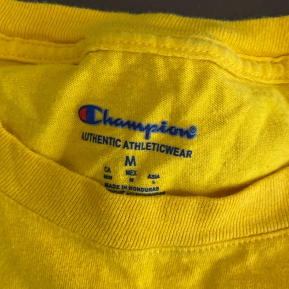 Champion shirt - Picture 2 of 2